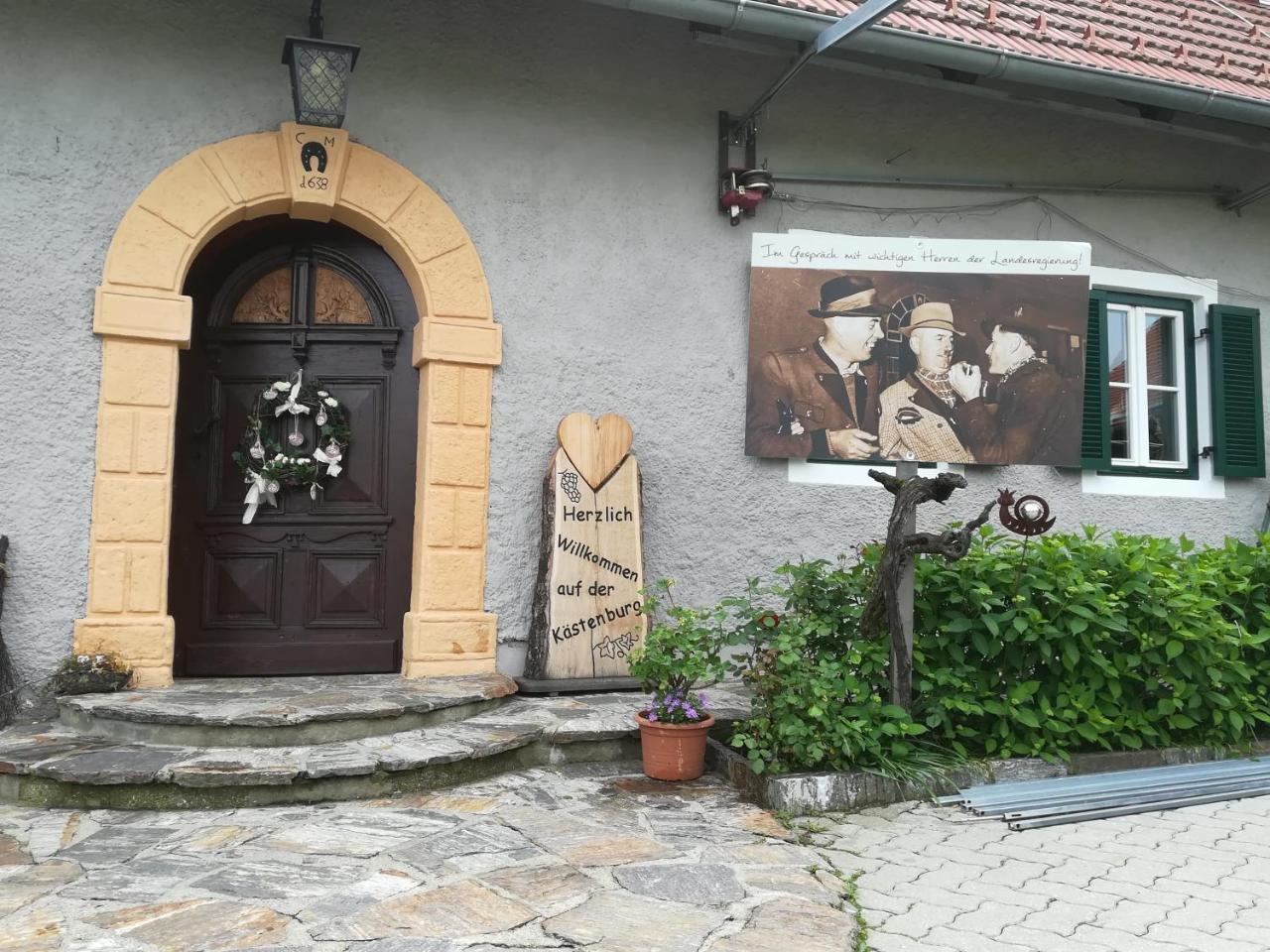 Kultur Weingut Kaestenburg ราทช์ อัน ดาร์ ไวน์ชตรัดเซอ ภายนอก รูปภาพ